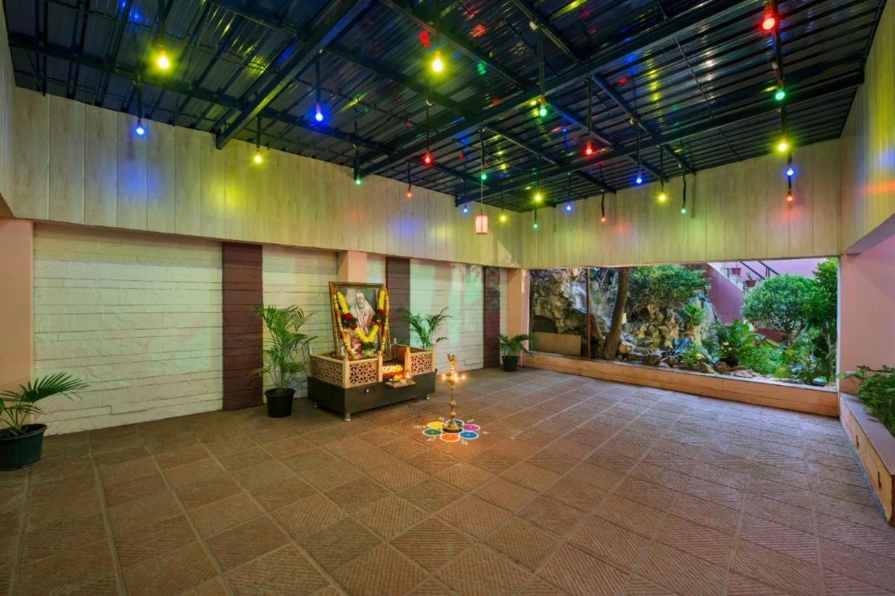Hotel Abigail Goradia'S Shirdi Exterior photo