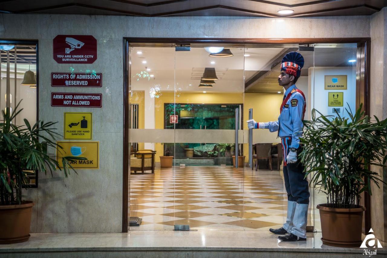 Hotel Abigail Goradia'S Shirdi Exterior photo
